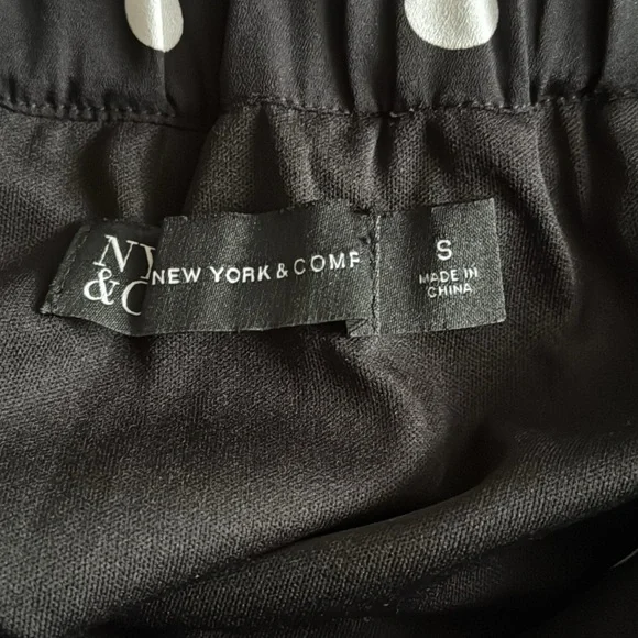 New York and Company Tiered Polka Dot Skirt - Picture 3 of 5